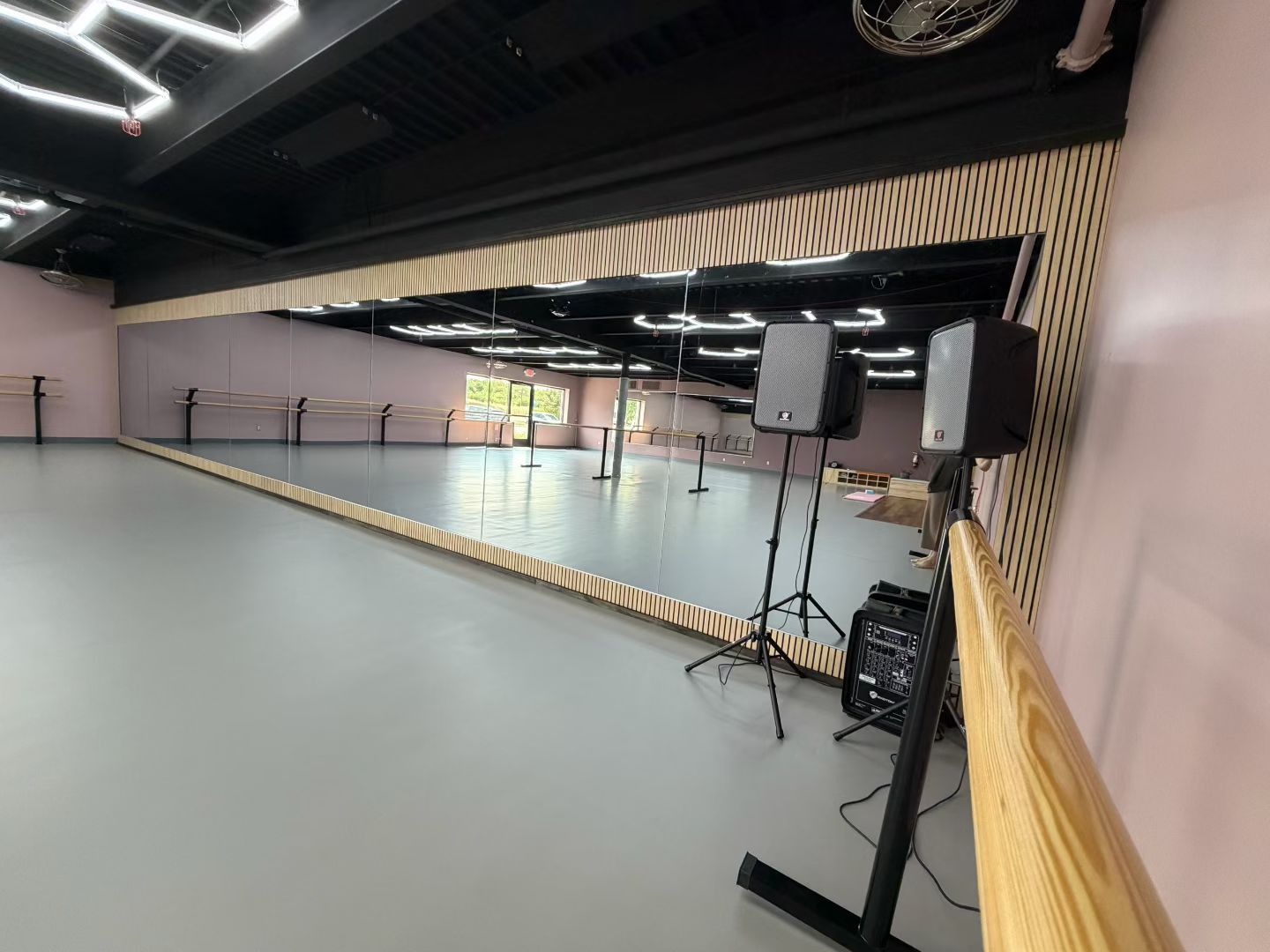 H&L Dance new Ann Arbor rehearsal studio photo 4